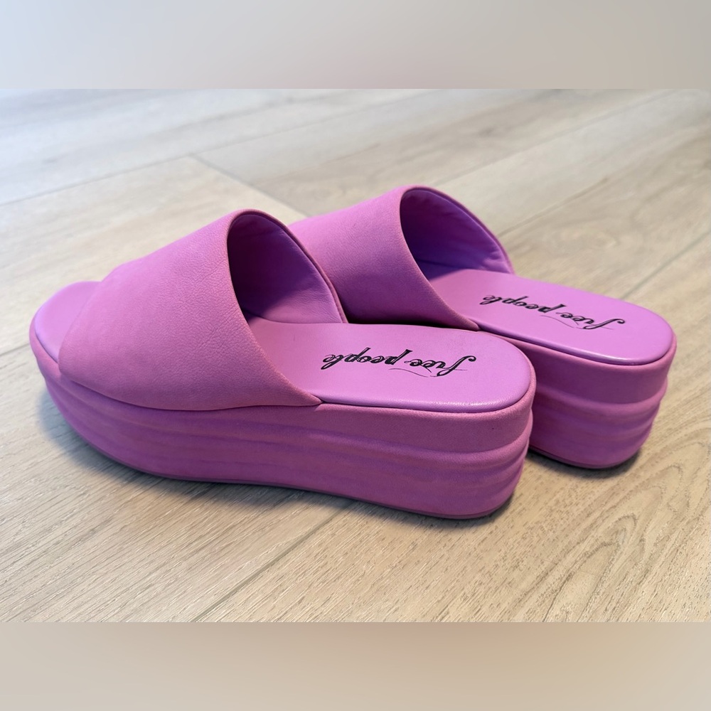 🌶️ Free People Fuchsia Flirt Harbor Flatform Sandals. Size 38 - Picture 5 of 6